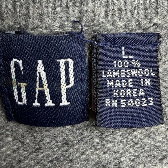 GAP Gray Fair Isle V-Neck Lambs Wool Blend Sweater - Picture 2 of 5